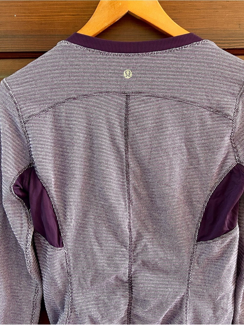 lululemon athletica Base Runner in Lavender Textured Long Sleeve Top - Picture 5 of 11
